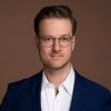 Porträt von Dr. Daniel Bühler